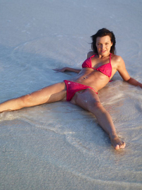 Suzie Carina In Hot Red Bikini Suzie Carina In Hot Red Bikini
