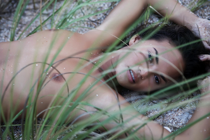 Christine Teigen Exposes Her Sexy Nude Body 07
