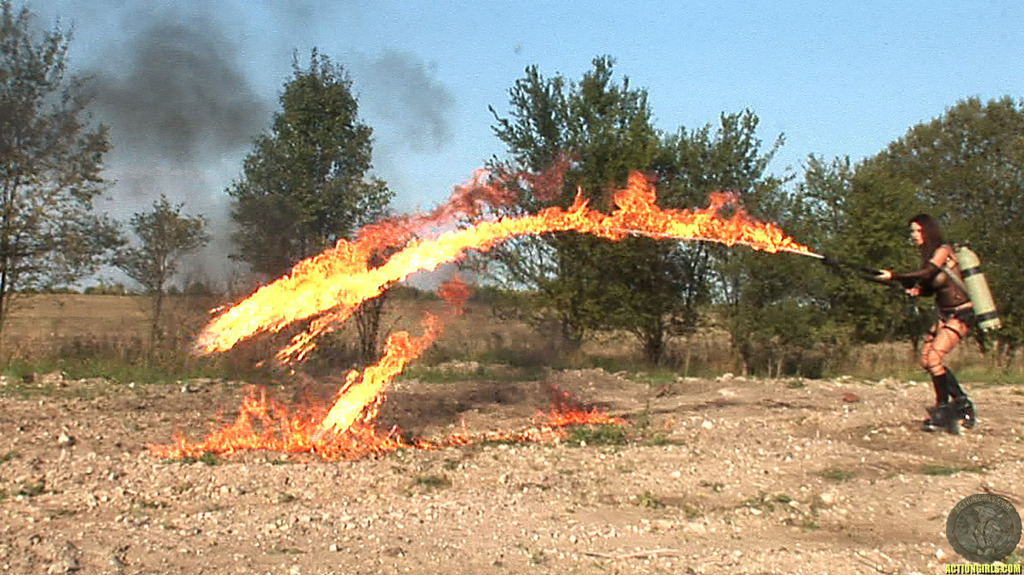 Veronica Flamthrower 13
