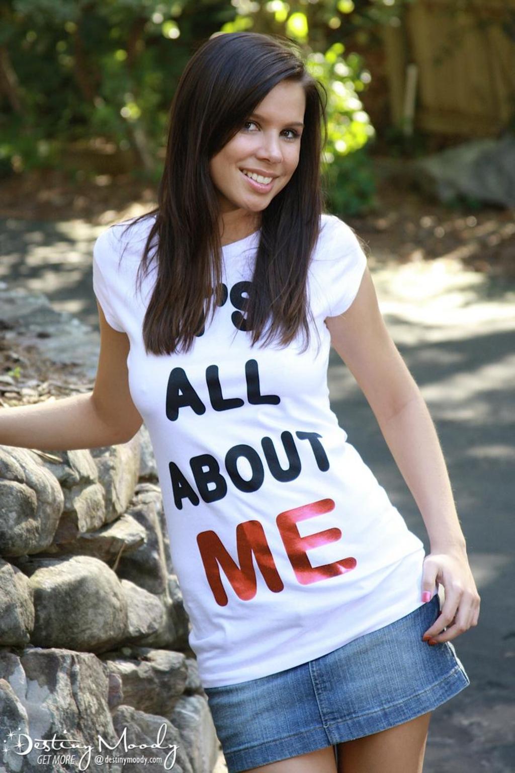 Destiny Moody Outdoor Nude 02