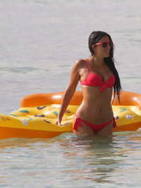 Claudia Romani In Pink Bikini