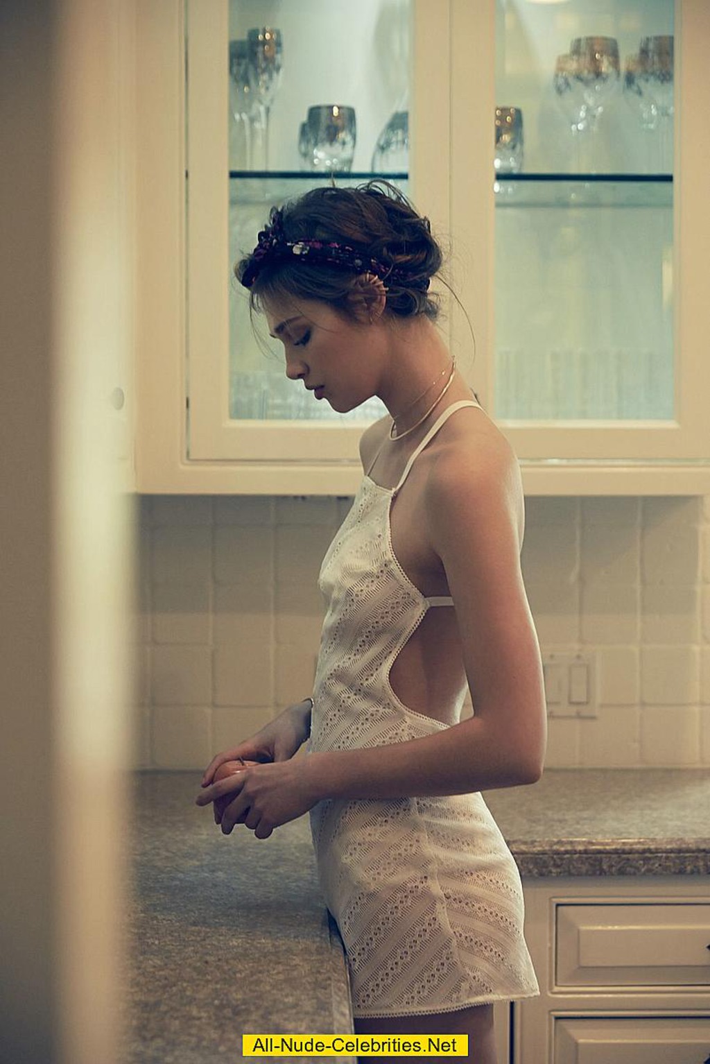 Anais Pouliot In Sexy Lingerie 15