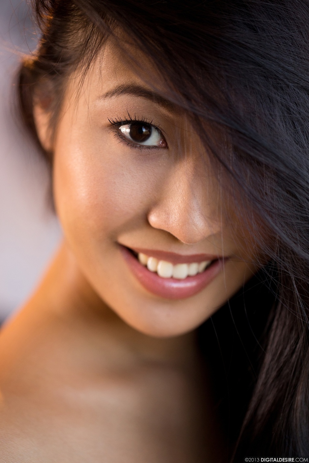 Sharon Lee Sexy Asian Babe Strips 01