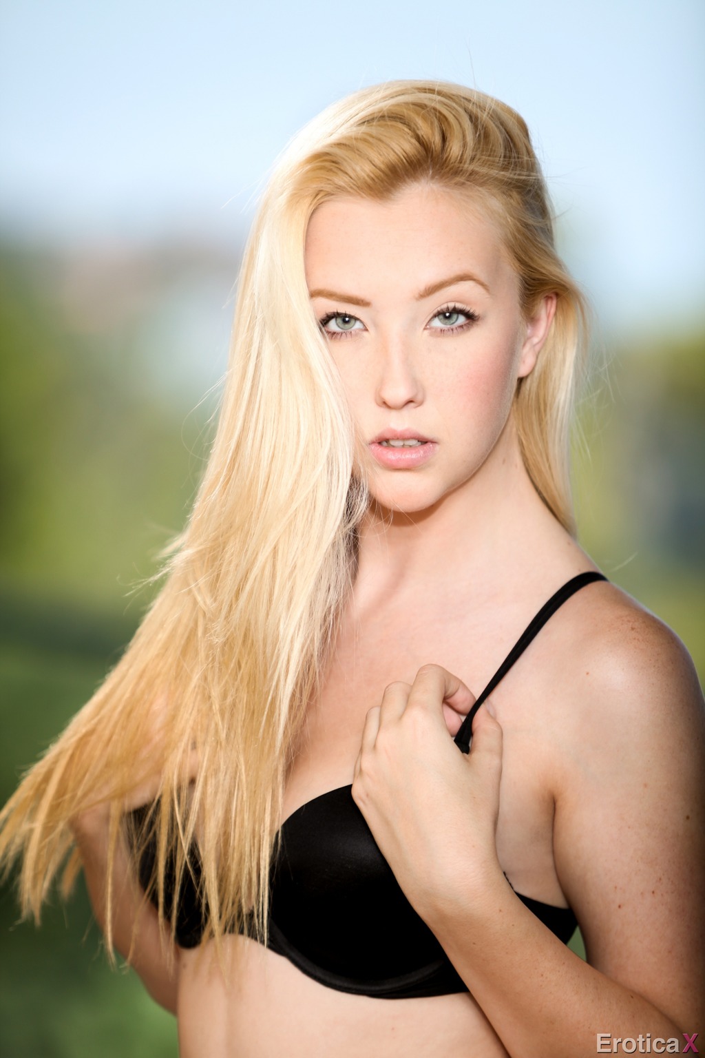 Beautiful Samantha Rone 08
