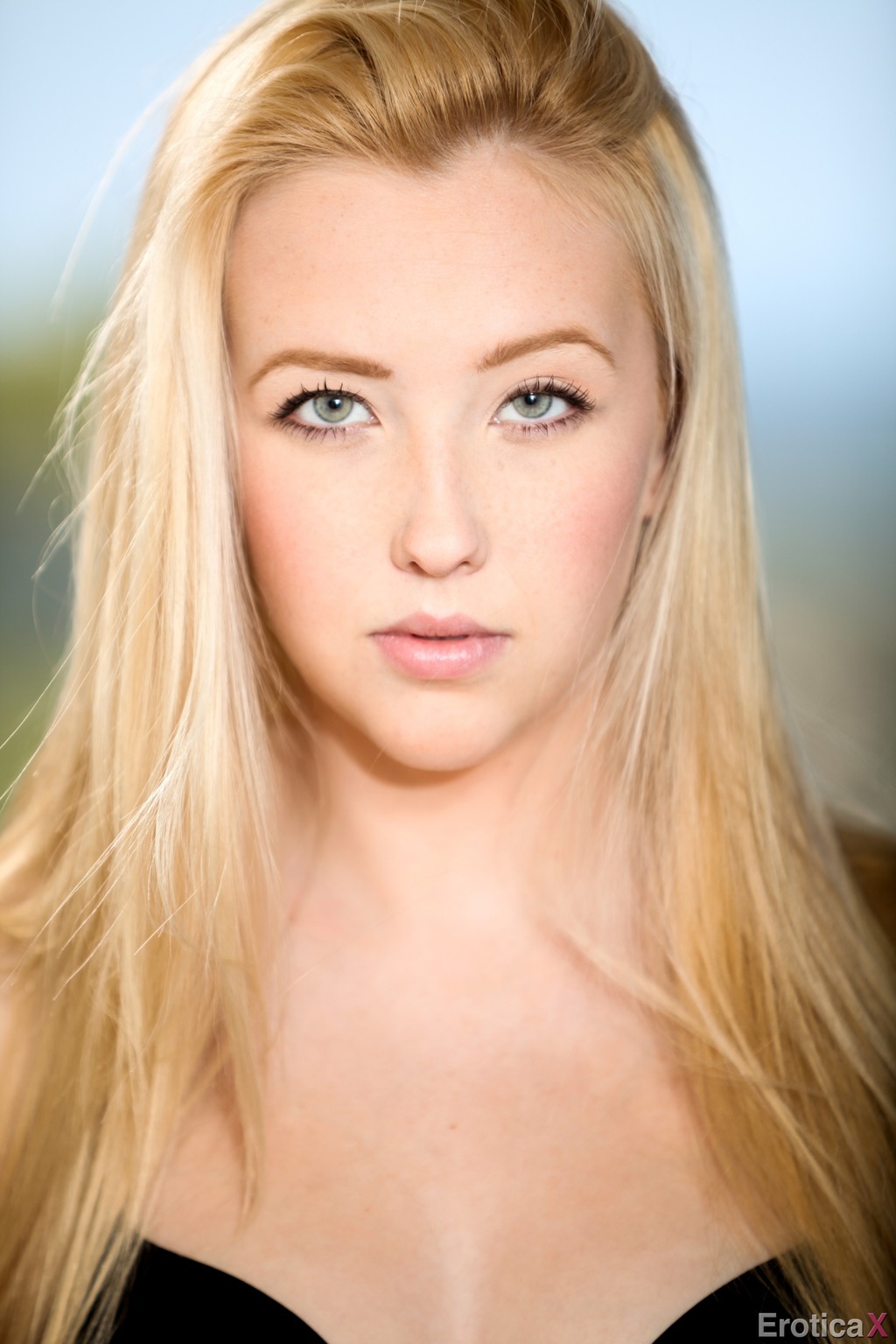 Beautiful Samantha Rone 11