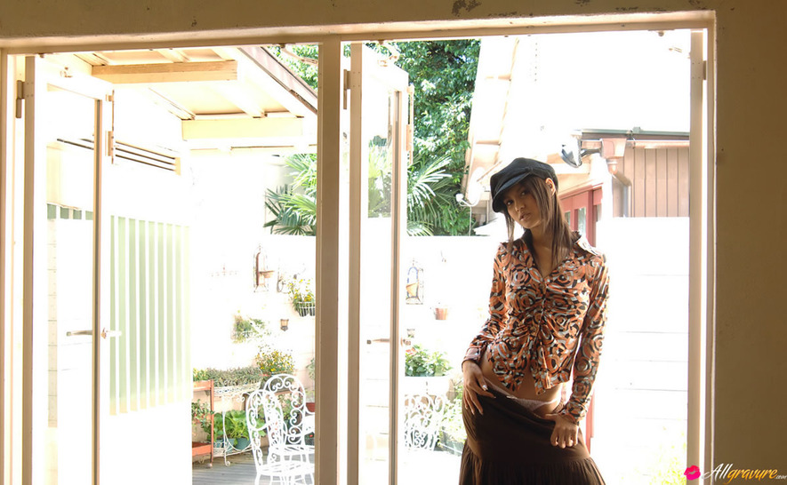 Maria Ozawa Nude On The Terrace 03