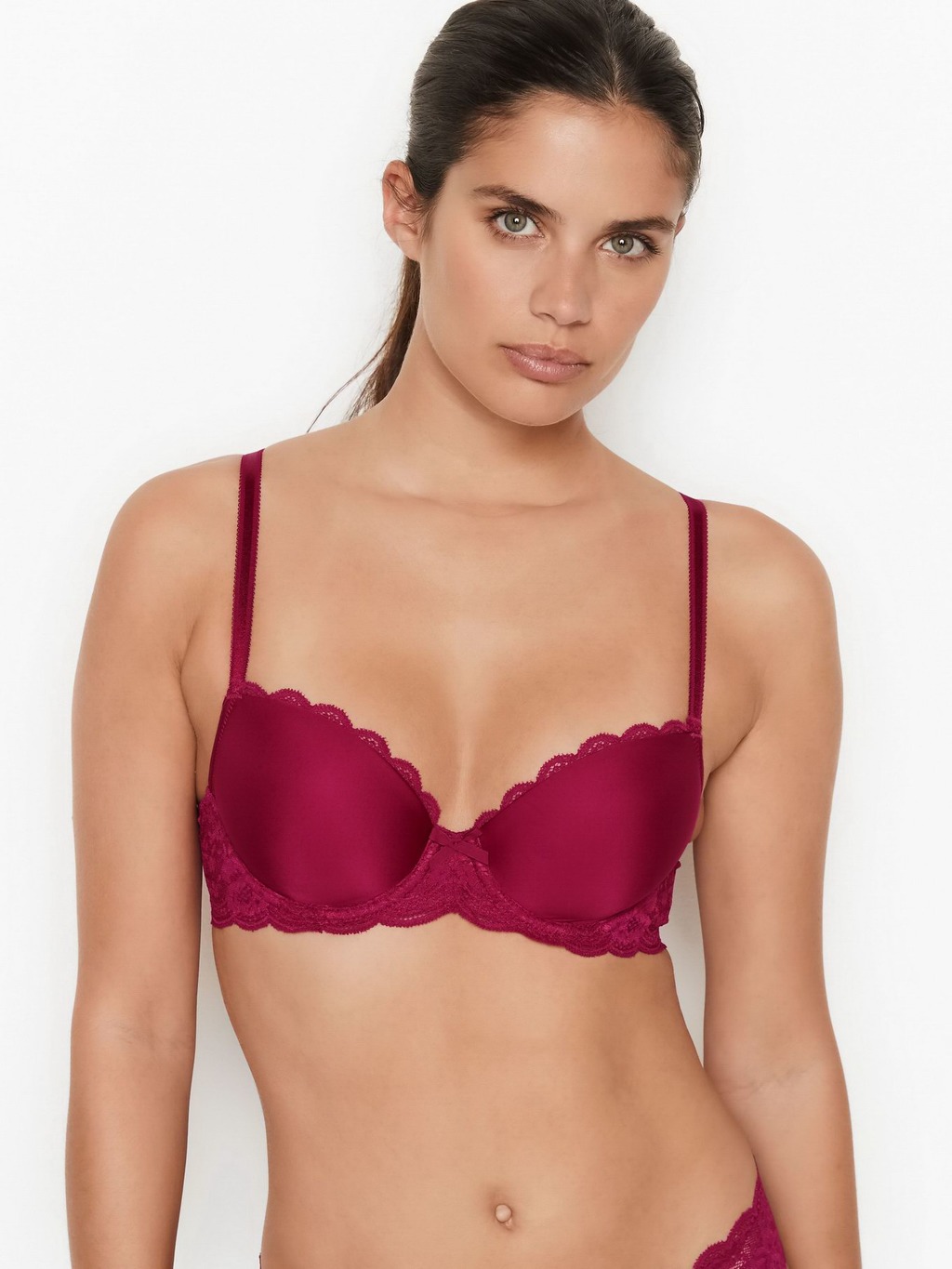 Sara Sampaio Posing In Sexy Lingerie 03
