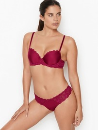 Sara Sampaio Posing In Sexy Lingerie