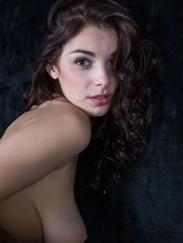 Busty Girl Evita Lima
