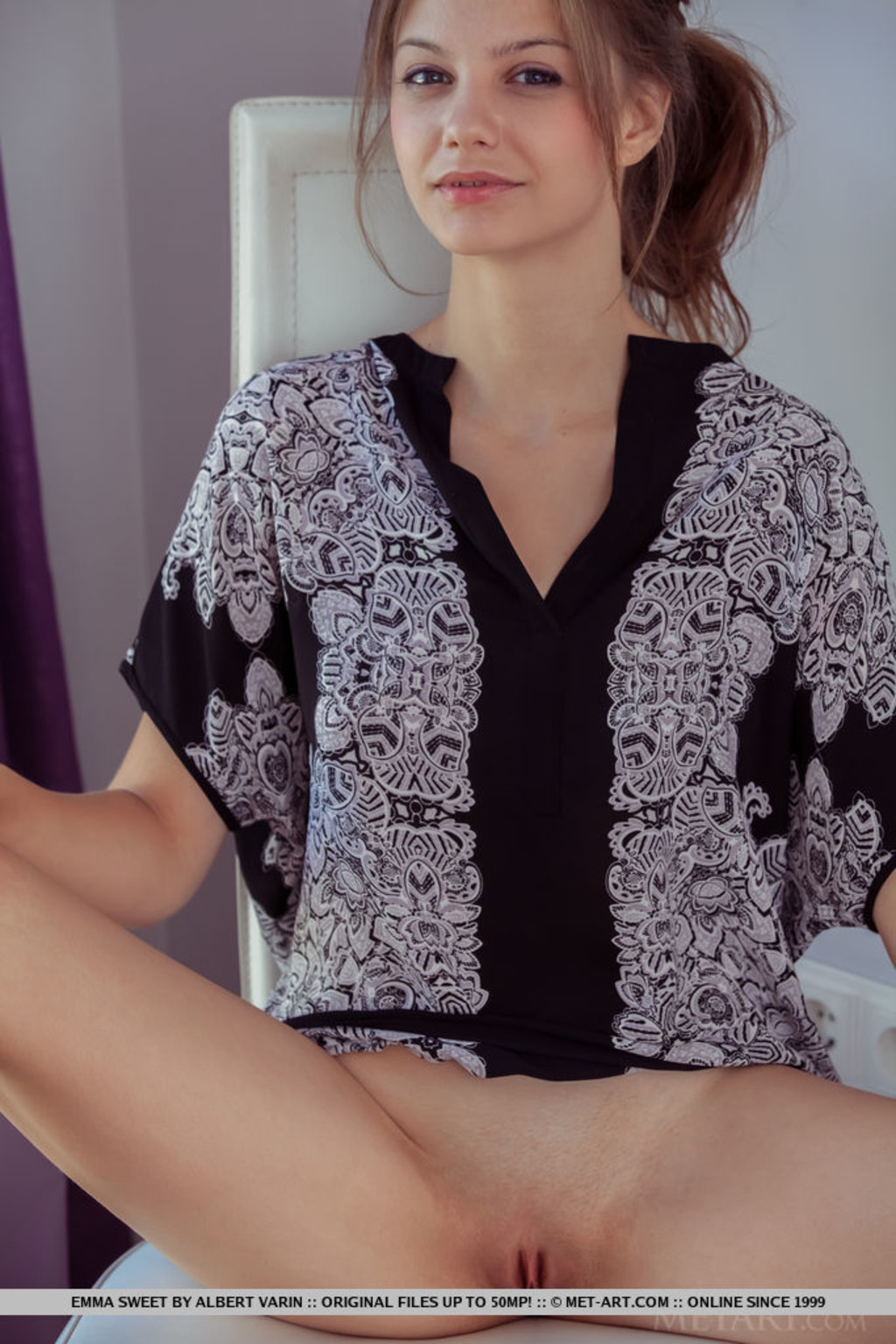 Emma Sweet Spreads Her Legs Wide Open 07