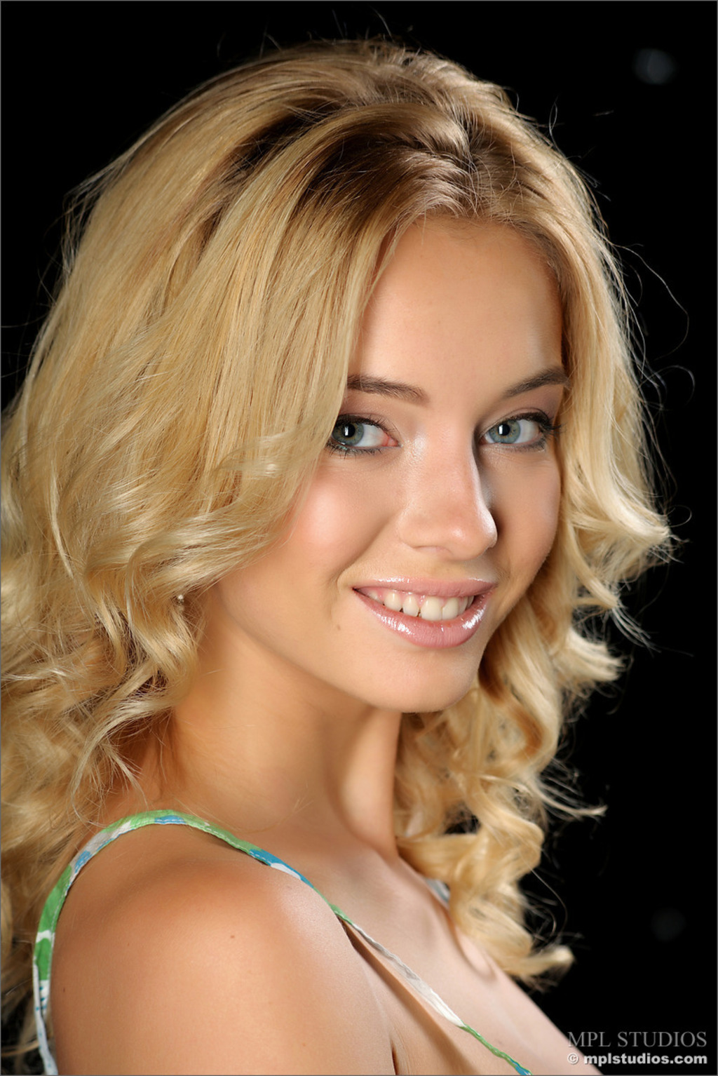 Danica - Flower In The Night 00