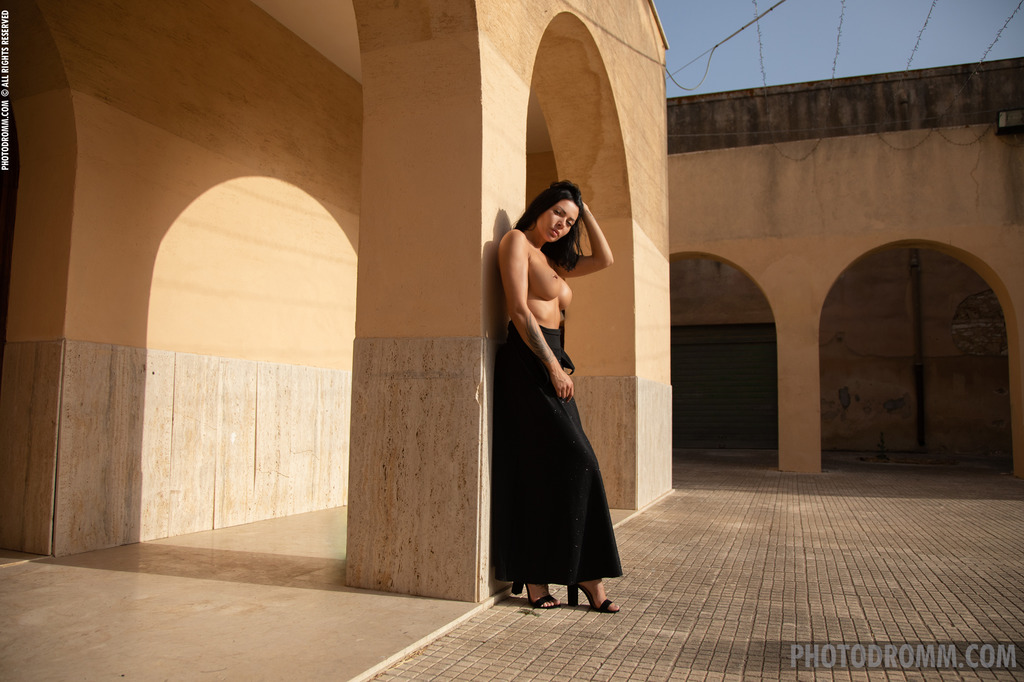 Claire: Breakfast At Ummari 02