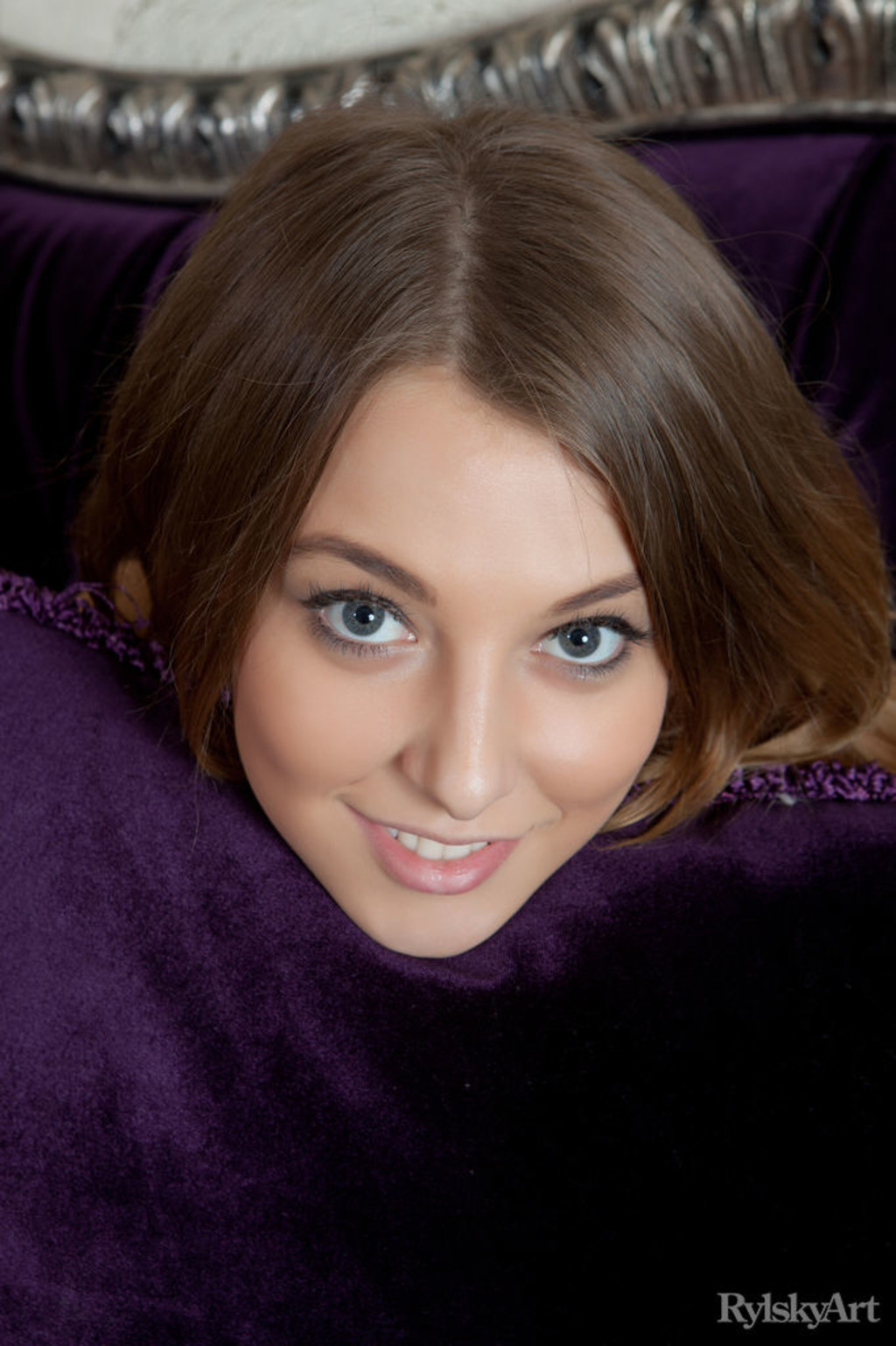 Beautiful Nikia Strips Nude 08