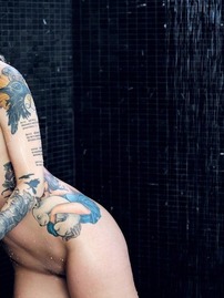 Gorgeous Tattooed Blonde Vice